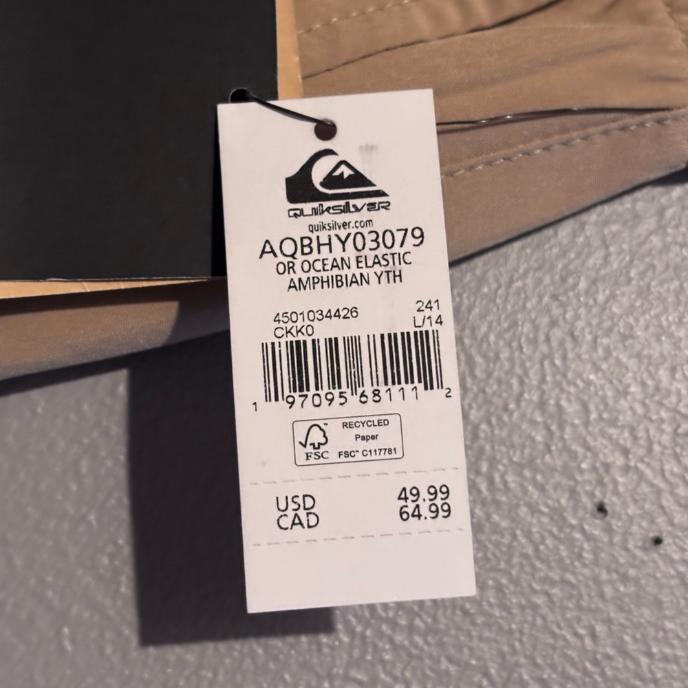 NWT Boys Quiksilver Khaki Amphibian Walkshorts - Picture 7 of 11